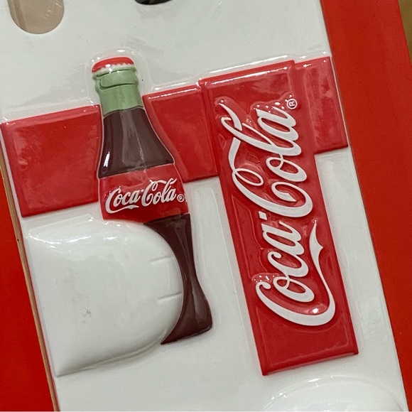 Coca Cola COKE Polar Bear iPhone Case for iPhone X/XS NEW - Picture 2 of 8